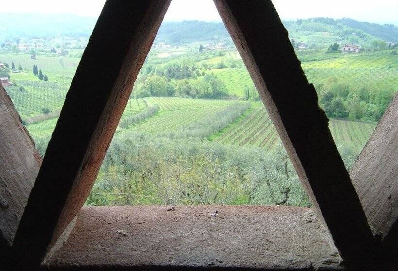 דירת שלושה חדרים, Fattoria Di Fubbiano