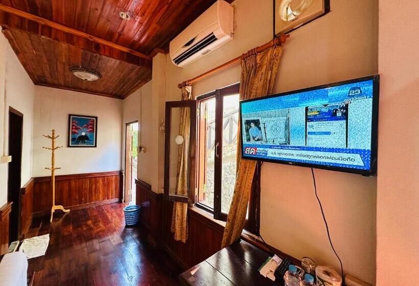 اتاق لوکس سه تخته, Kingkham Riverside