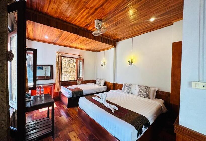 اتاق لوکس سه تخته, Kingkham Riverside