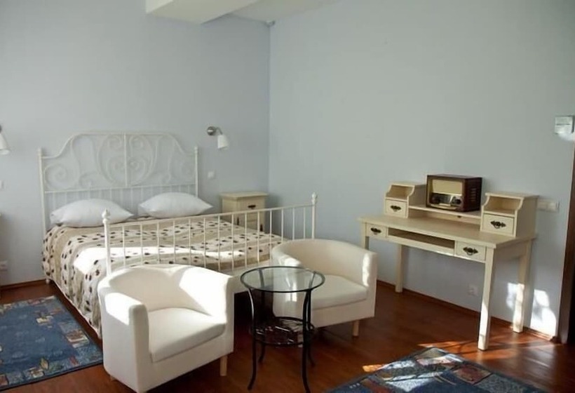 Полулюкс, Provence Hotel 4 Seasons