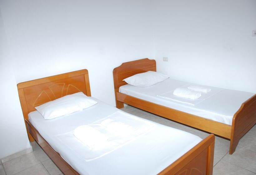 غرفة قياسية رباعية مزودة بشُرفة, Casa Mia