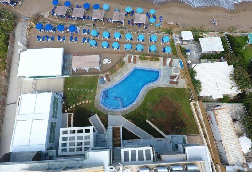 غرفة ديلوكس مطلّة علي البحر, Hellas Beach