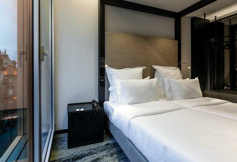 اتاق استاندارد با چشمانداز شهر, Porto Royal Bridges