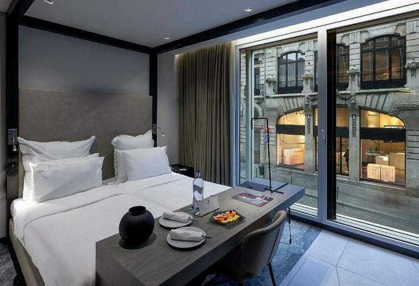 اتاق استاندارد با چشمانداز شهر, Porto Royal Bridges