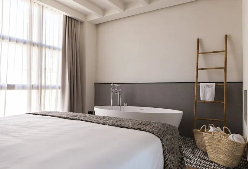 デラックススイート, Terra Dominicata   Hotel & Winery   Adults Only