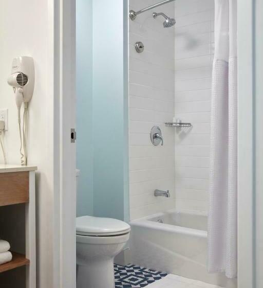 جناح غرفتين نوم, Universal's Endless Summer Resort - Surfside Inn and Suites