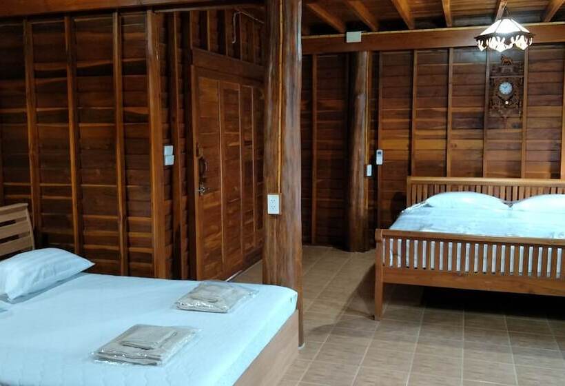 חדר משפחתי, Huanmaisakngam Resort