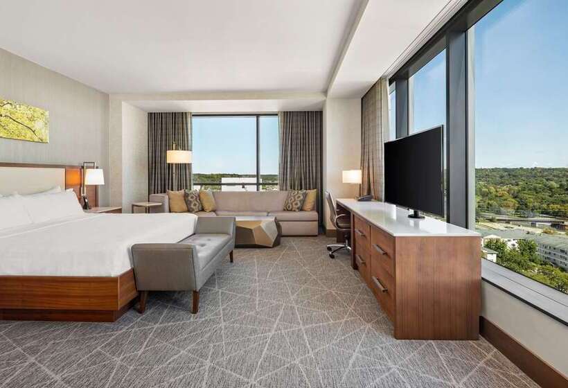 غرفة إدارية سرير كينج, Hilton Rochester Mayo Clinic Area