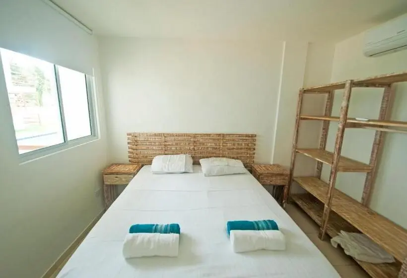 プールの見える１ベッドルームアパートメント, Manga Verde Beach Residence