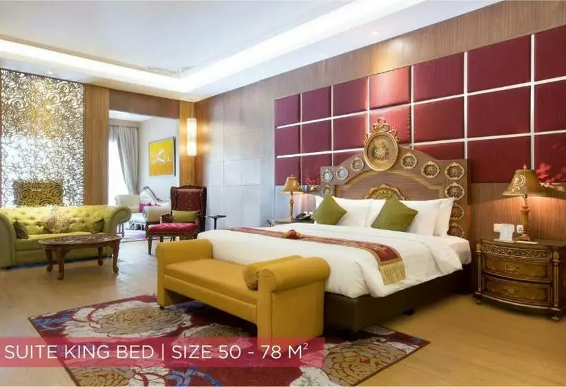 Suite King Bed, Ramada Suites By Wyndham Solo