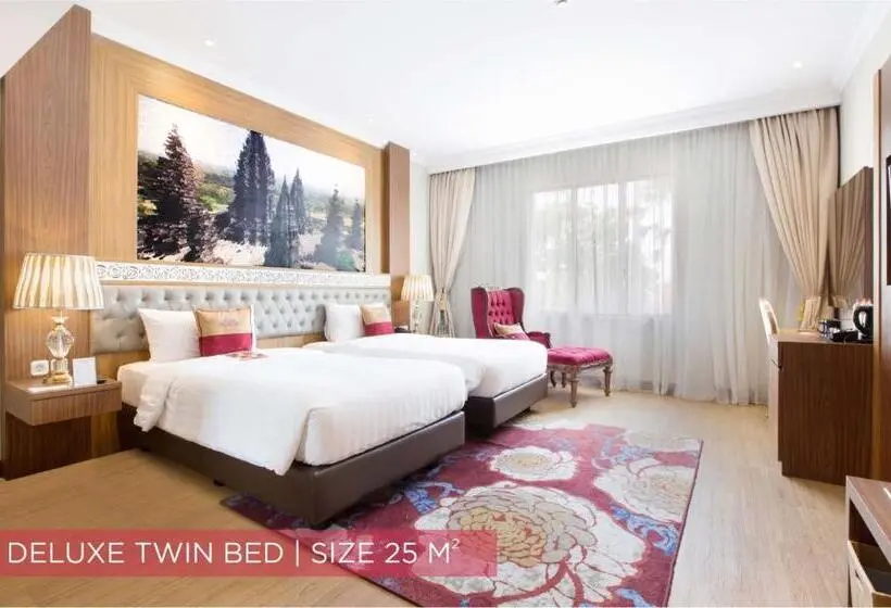 Deluxe Room, Ramada Suites By Wyndham Solo