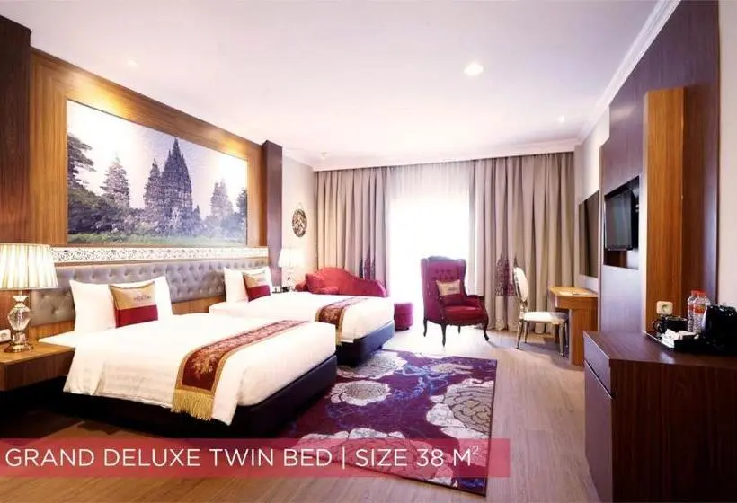 Deluxe Room, Ramada Suites By Wyndham Solo