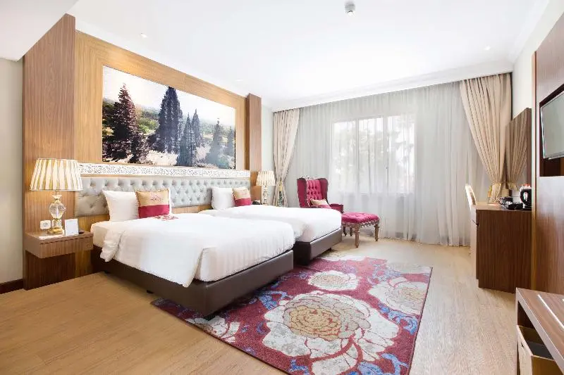 Deluxe Room, Ramada Suites By Wyndham Solo