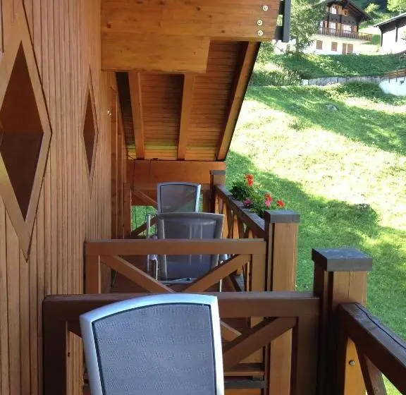 スタンダードルーム, Garni Alpenhof