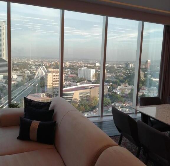 سوئیت پرزیدنت, Baruk Guadalajara Hotel De Autor