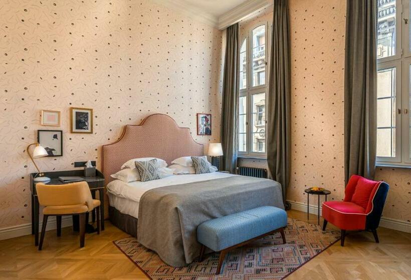 חדר סופריור נוף לעיר, Capital