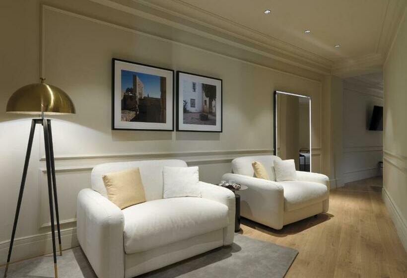 家庭间, H10 Palacio Colomera