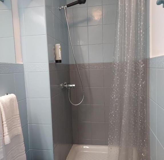 Номер Стандарт с Террасой, L Auberg Ine   Maison Glenn Anna