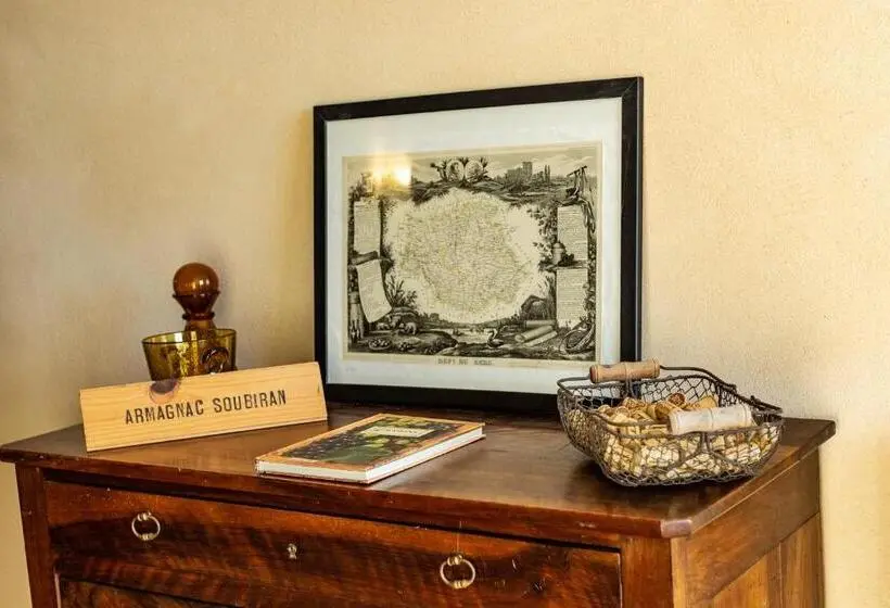 デラックスビラの１ベッドルーム, Le Castel Pierre   Maison Privée 4 étoiles   18 Personnes
