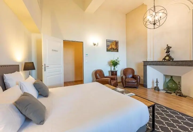 デラックスビラの１ベッドルーム, Le Castel Pierre   Maison Privée 4 étoiles   18 Personnes