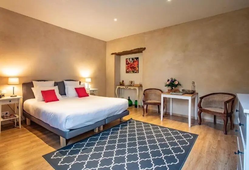 デラックスビラの１ベッドルーム, Le Castel Pierre   Maison Privée 4 étoiles   18 Personnes