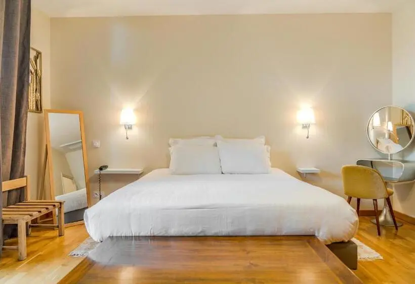バルコニー付きスタンダードルーム, Logis Auberge De La Tour Hôtel & Restaurants