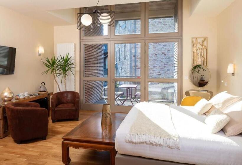 스탠다드 발코니 룸, Logis Auberge De La Tour   Hôtel & Restaurants