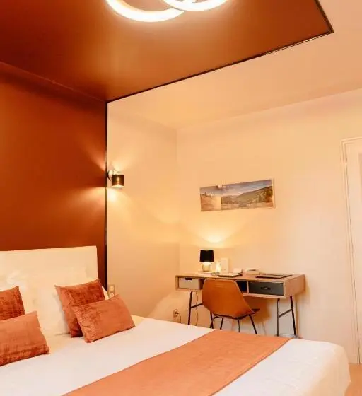 スイート, Logis Auberge De La Tour Hôtel & Restaurants