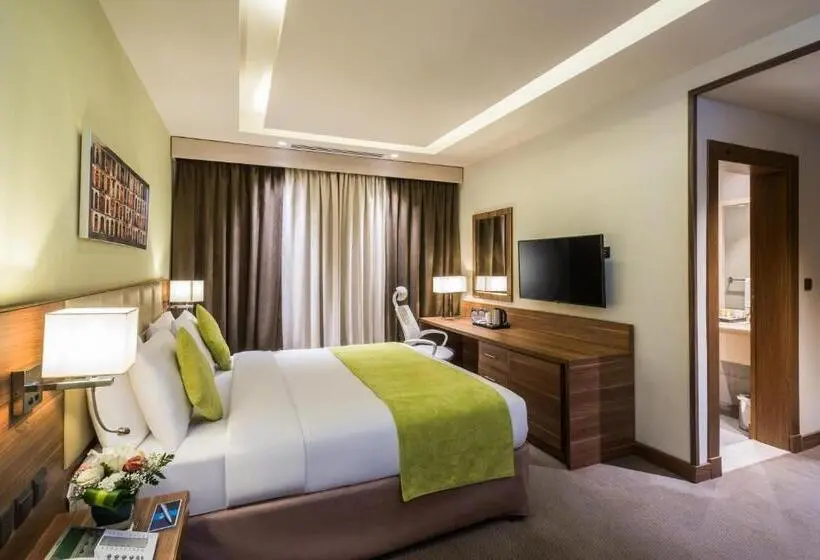 اتاق استاندارد با تخت بزرگ, Mena Hotel Tabuk