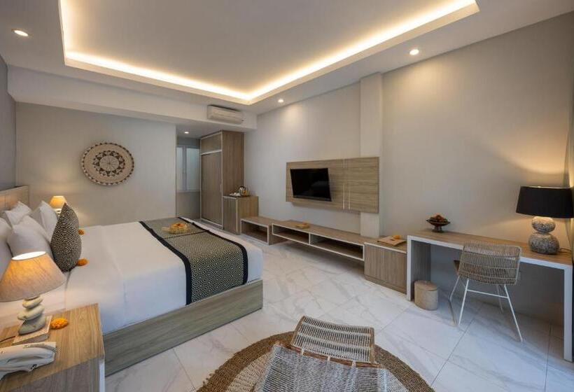 Номер Deluxe, Tapa Tepi Kali Canggu