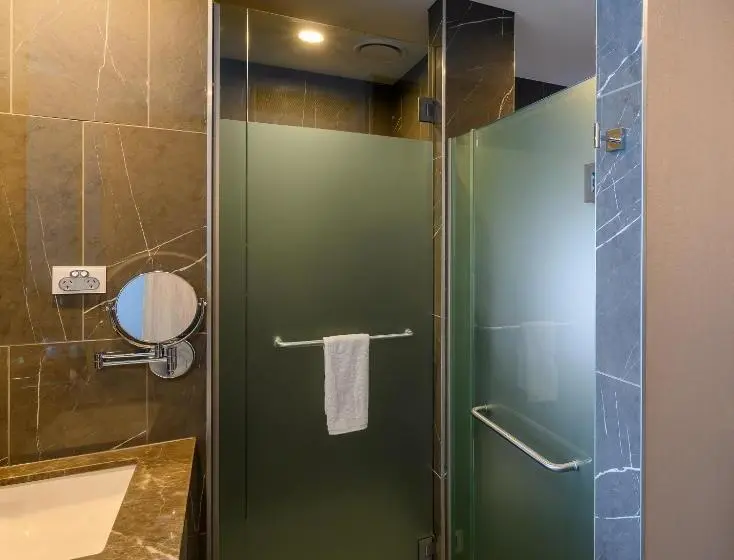 キングサイズベッドのデラックスルーム, Novotel Melbourne Central