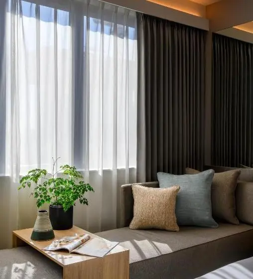 キングサイズベッドのデラックスルーム, Novotel Melbourne Central