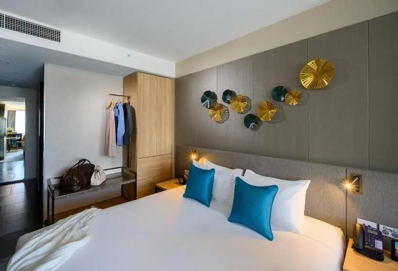 キングサイズベッドのスーペリアルーム, Novotel Melbourne Central