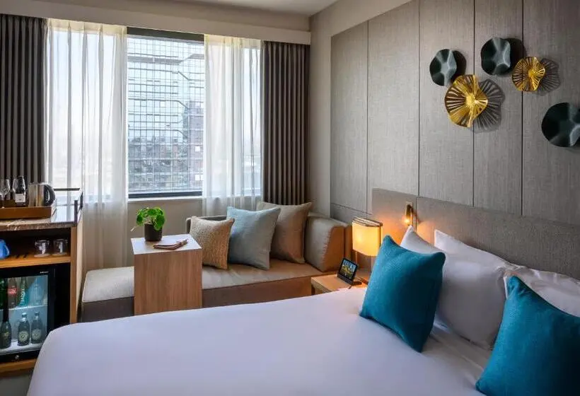 キングサイズベッドのスタンダードルーム, Novotel Melbourne Central