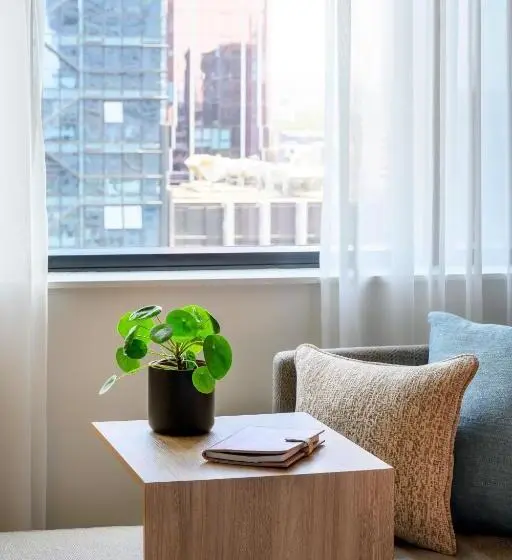 キングサイズベッドのスタンダードルーム, Novotel Melbourne Central