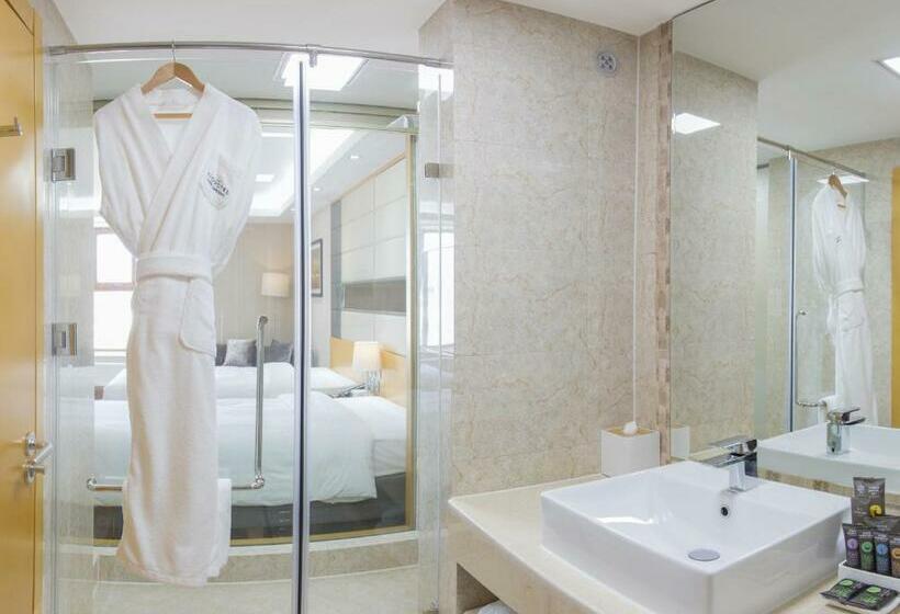 اتاق سوپریور با تخت بزرگ, Novotel Ulaanbaatar