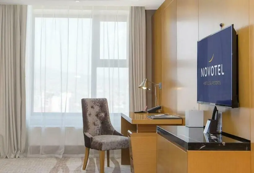 اتاق سوپریور با تخت بزرگ, Novotel Ulaanbaatar