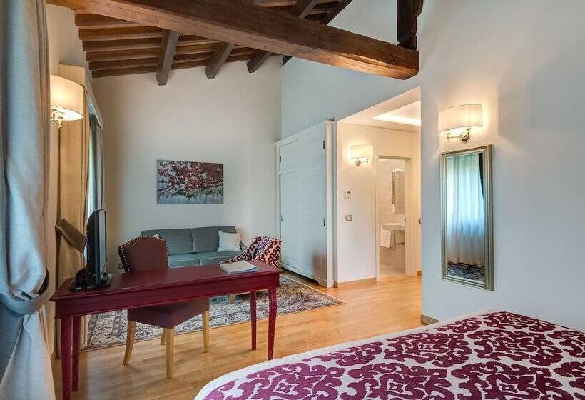 جناح جونيور, Borgo La Chiaracia Resort & Spa
