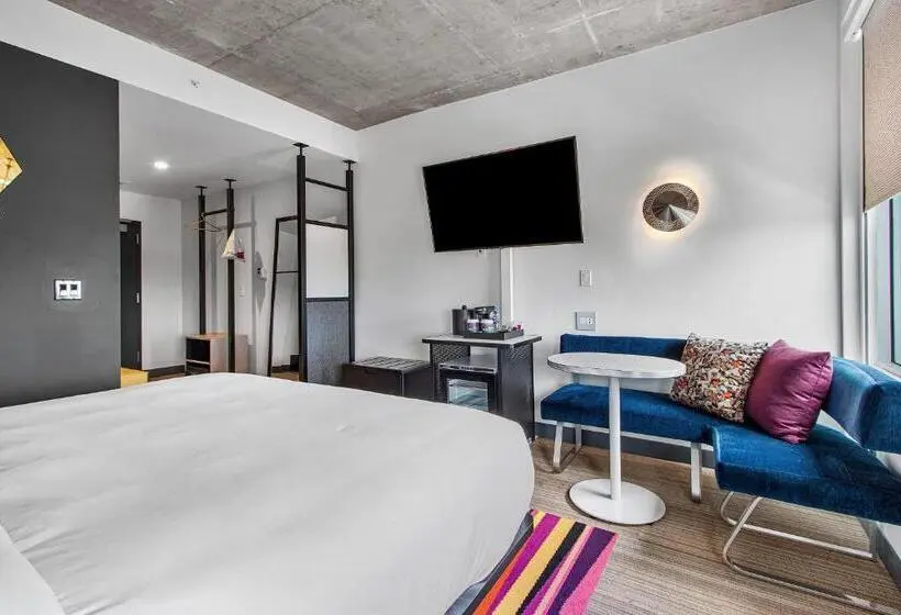 キングサイズベッドのスタンダードルーム, Aloft Delray Beach
