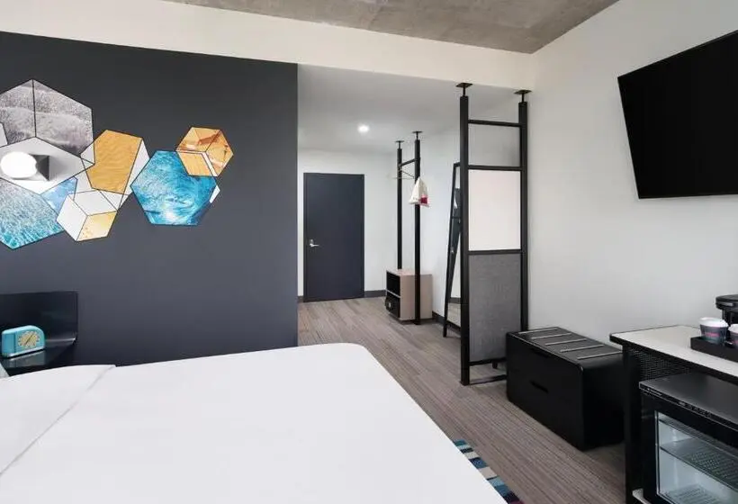 キングサイズベッドのスタンダードルーム, Aloft Delray Beach