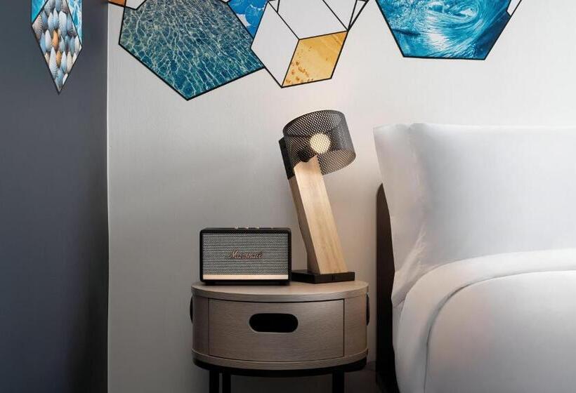 غرفة قياسية مطلة على المدينة, Aloft Delray Beach