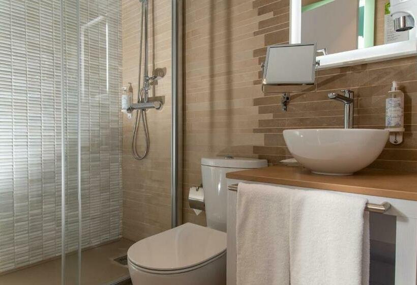 اتاق سوپریور, Be Poet Baixa