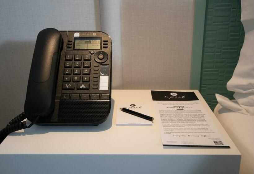 اتاق سوپریور, Be Poet Baixa