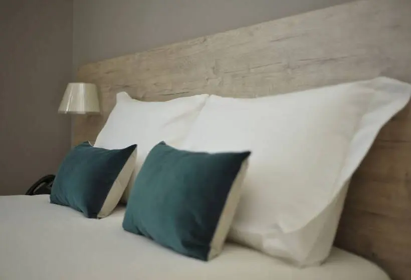 اتاق لوکس, Bergamo Inn 43