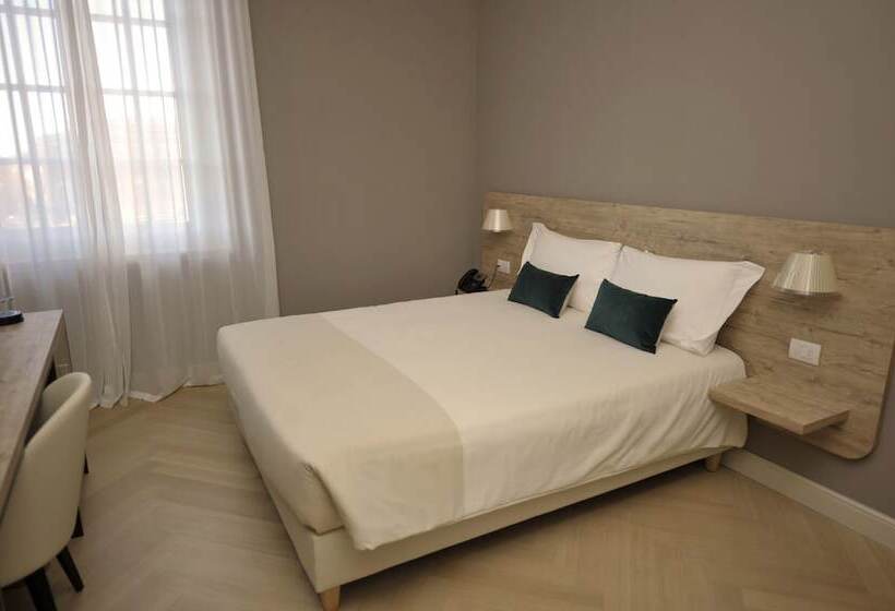 اتاق لوکس, Bergamo Inn 43