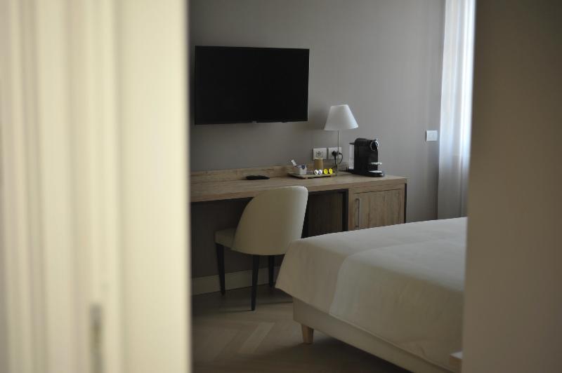 اتاق کلاسیک, Bergamo Inn 43