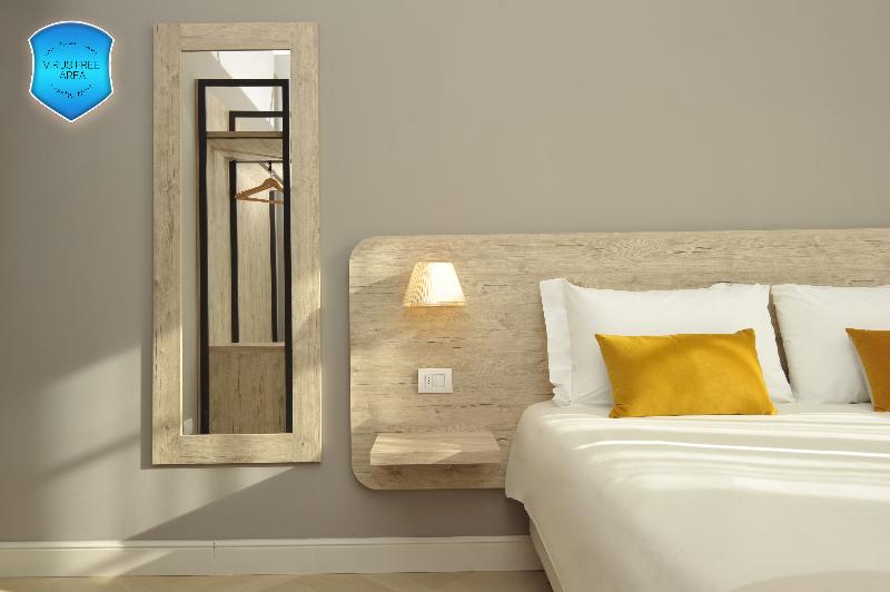 اتاق لوکس, Bergamo Inn 43