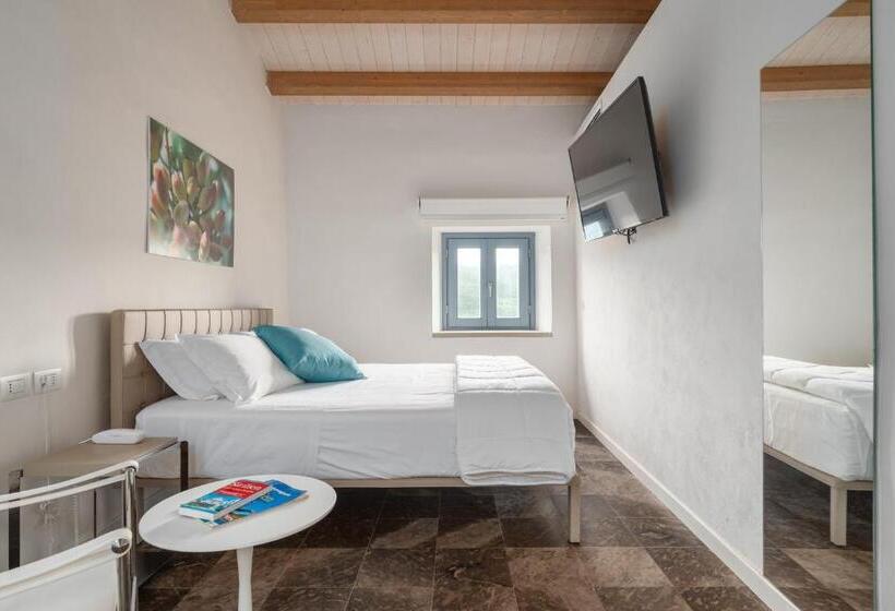 Номер Deluxe, Borgo D Orlando   Small Country