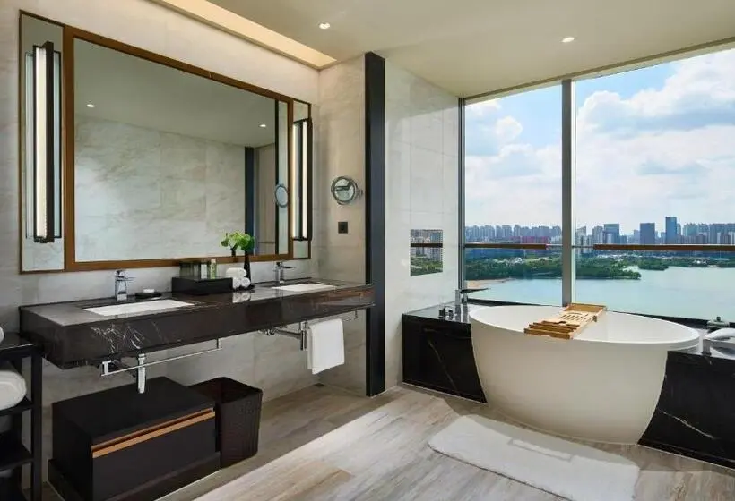 キングサイズベッドのスイートルーム, Intercontinental Hefei, An Ihg