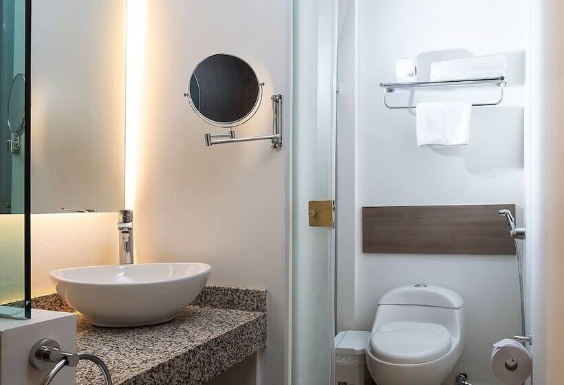 Номер Стандарт, Portobelo Plaza De Las Americas